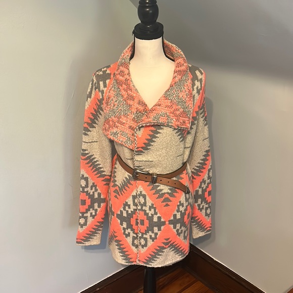 Vici: Mojave Aztec Cardigan (M/L)- Brand New. Pink grey and beige. - Picture 1 of 11